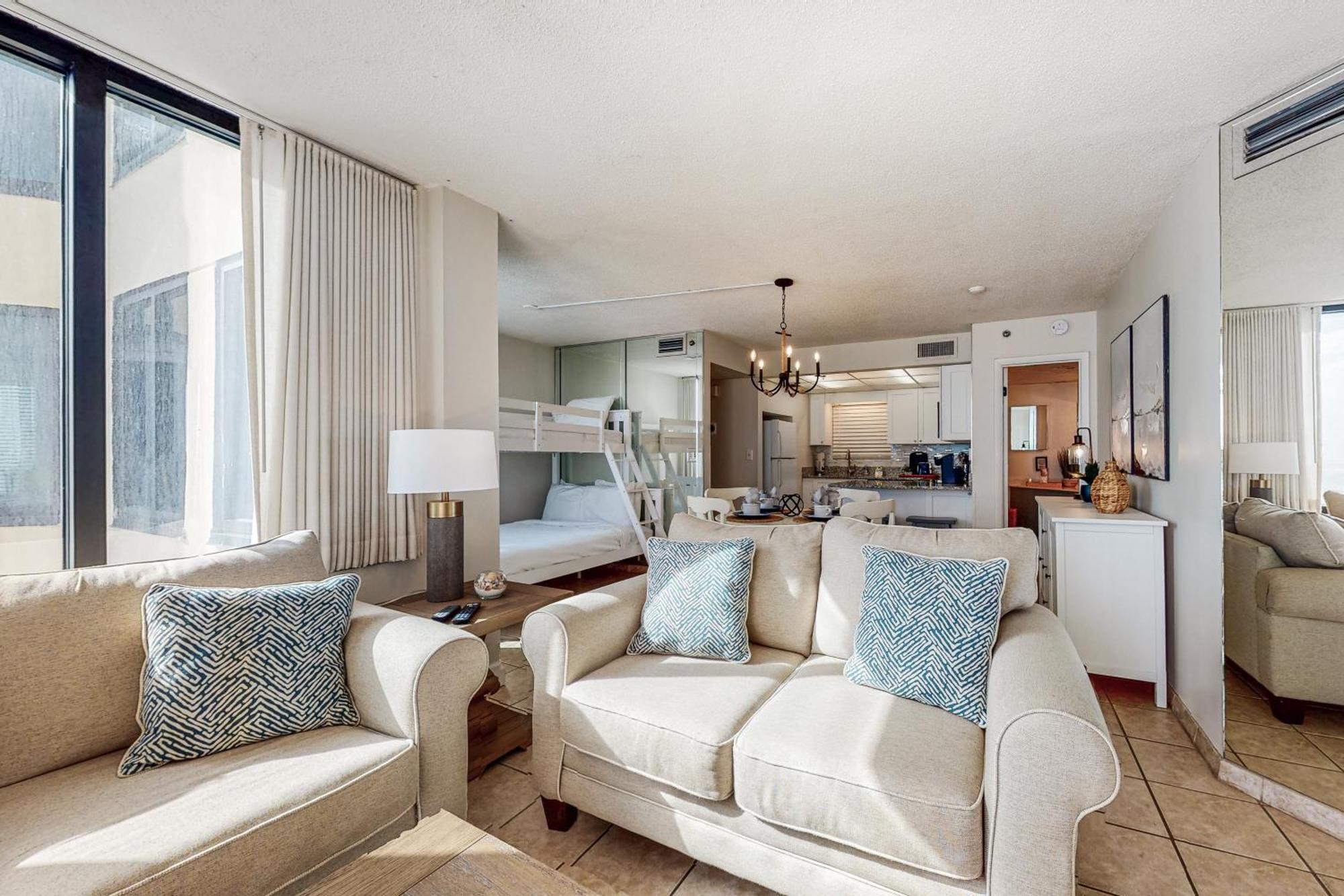 Sunbird Apartment Панама Сити Бийч Стая снимка